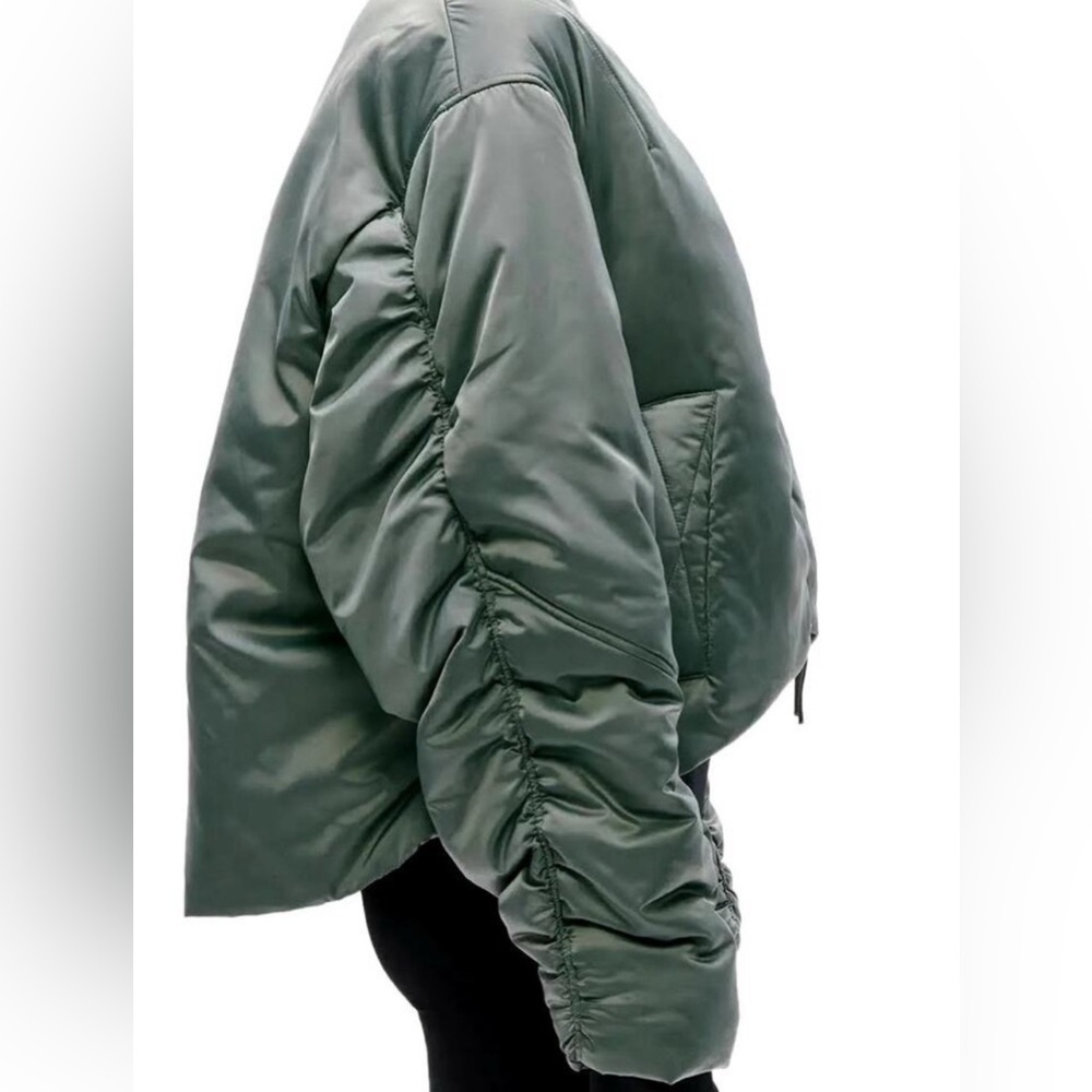 Shoreditch Ski Club Green Bomber Jacket Nwt — image 2 of 8
